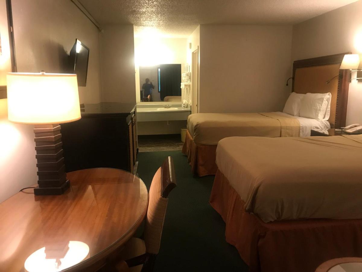 Traveler Inn Craig Exterior photo
